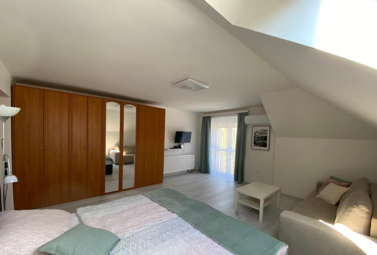 Villa Tara Buek Esterno foto