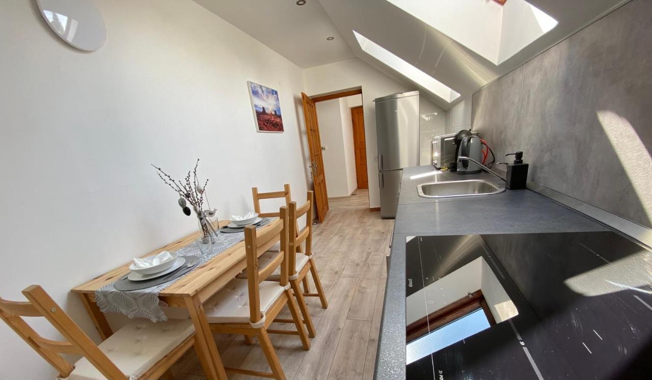Villa Tara Buek Esterno foto