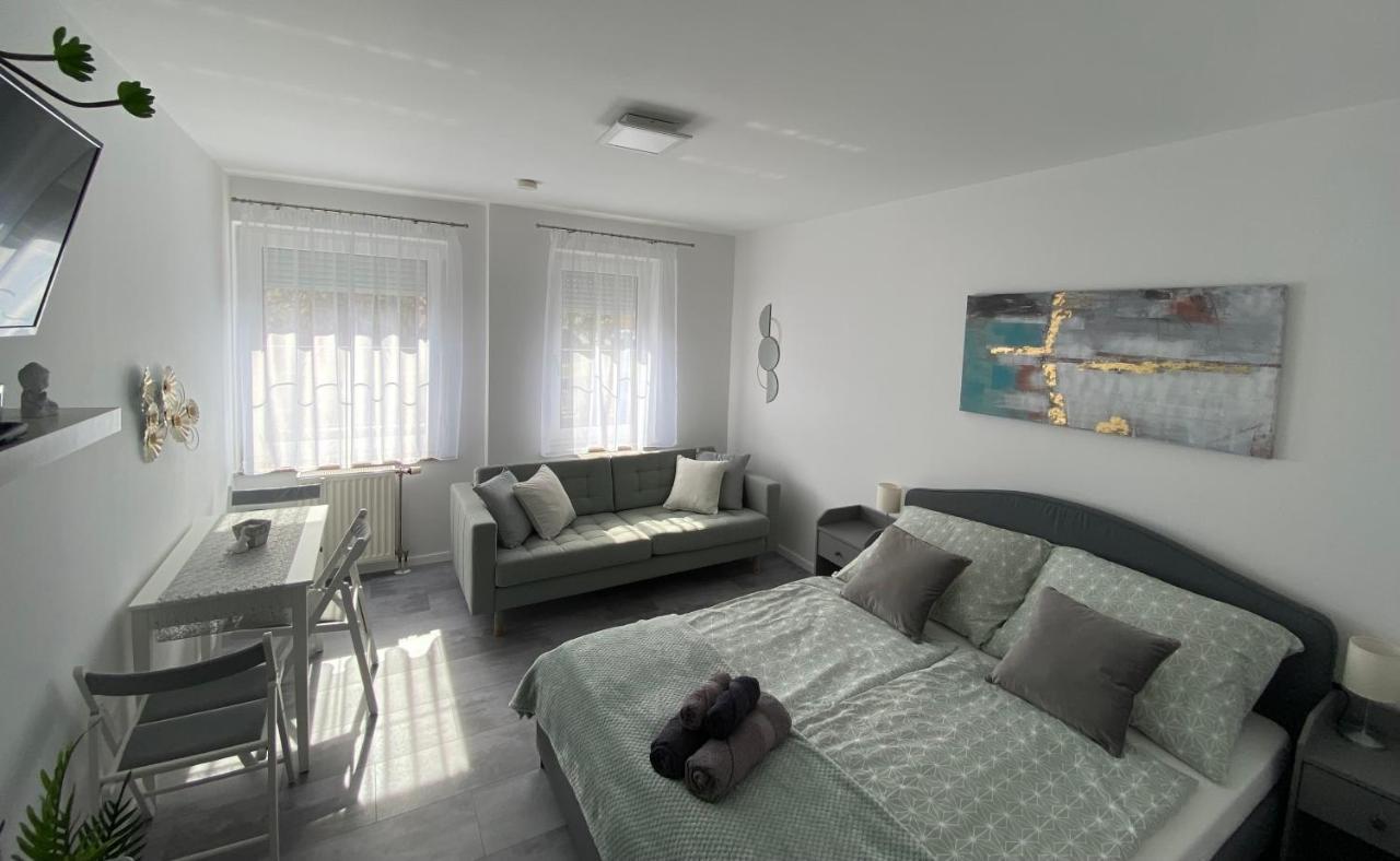 Villa Tara Buek Esterno foto